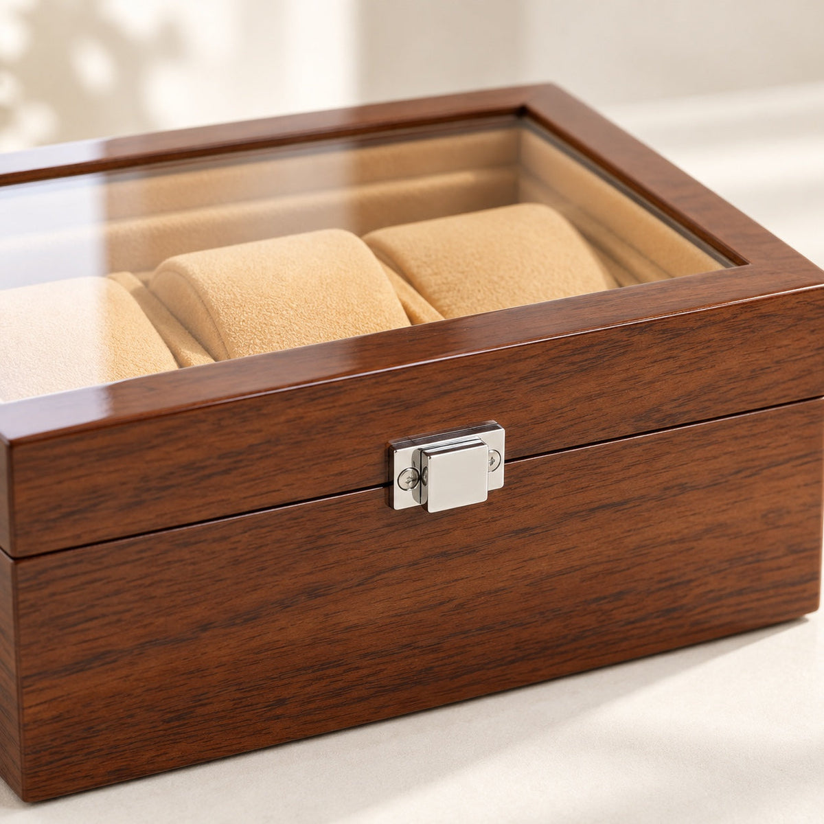 Coffret de rangement pour montres en bois, détail des finitions